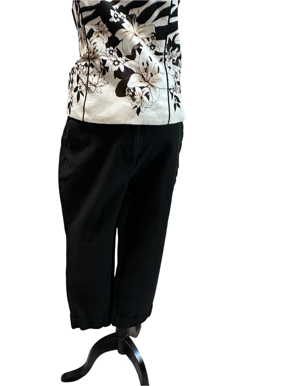 Ann Taylor Black Wide-Leg Pull-On Pants